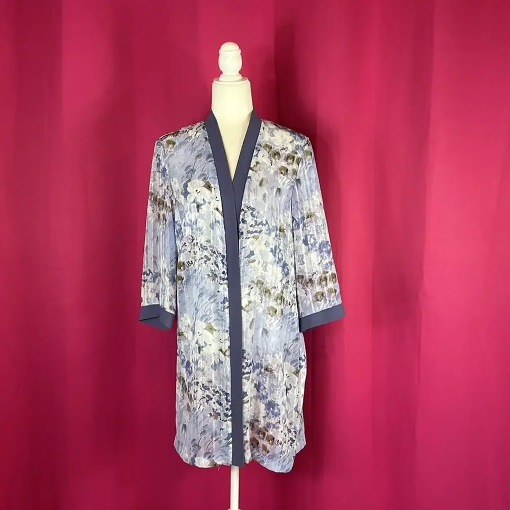 Vintage 90s R and M RIchards lilac purple floral‎ robe cardigan jacket, size 10